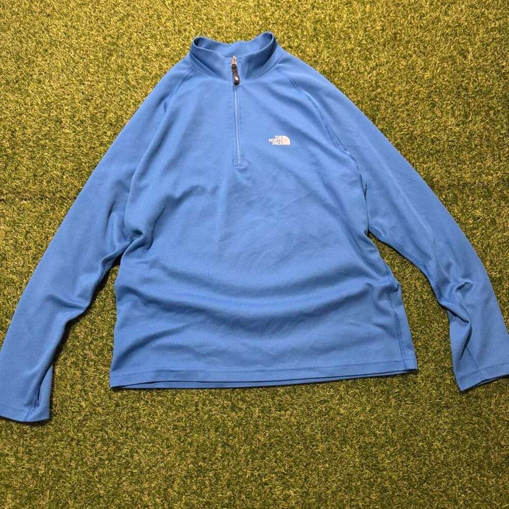 The north face blue quarter